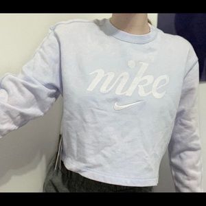 NIKE PASTEL CUTE CREWNECK